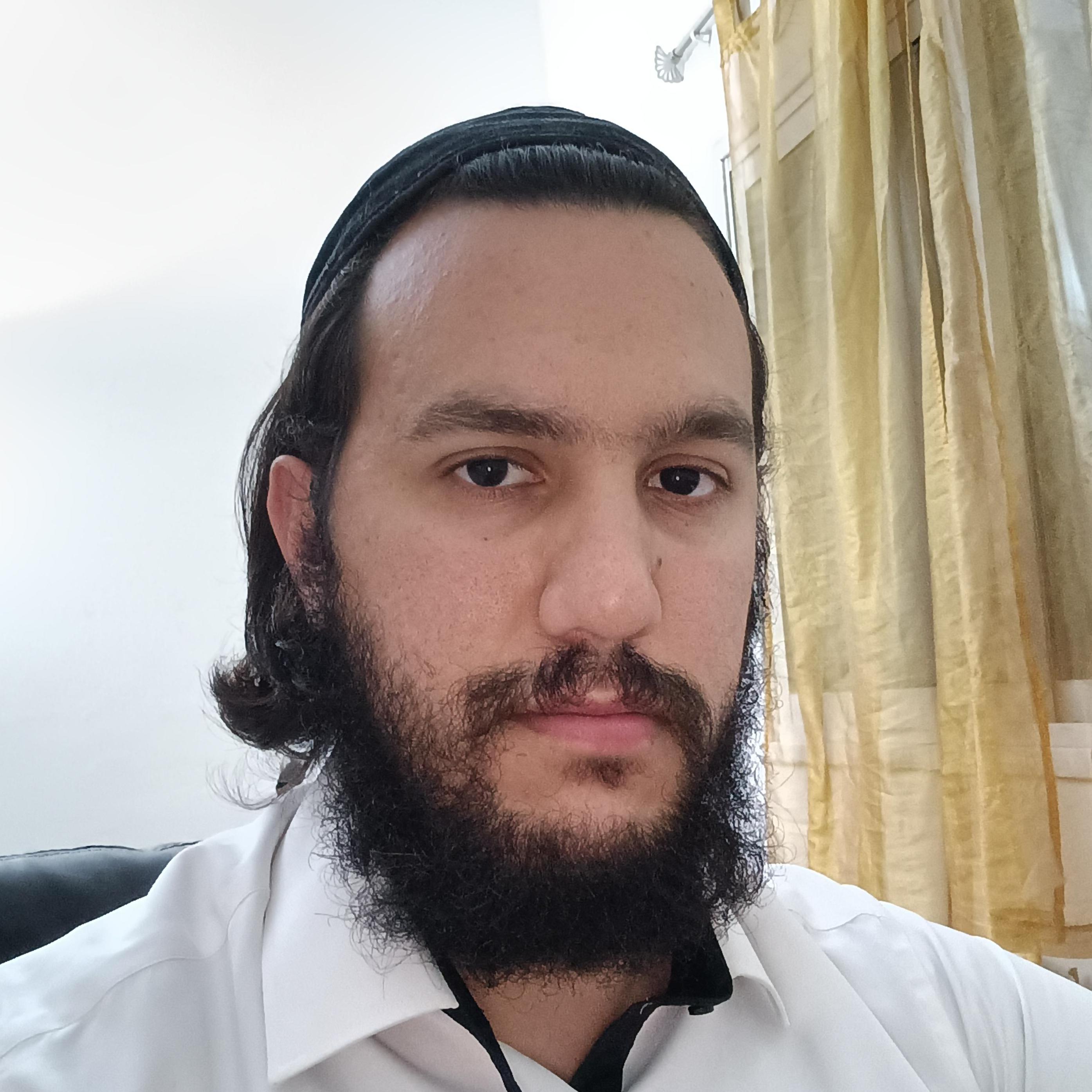 יובל מינס